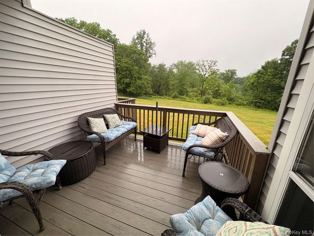 103 Woods Brooke Drive, Mahopac, NY 10541