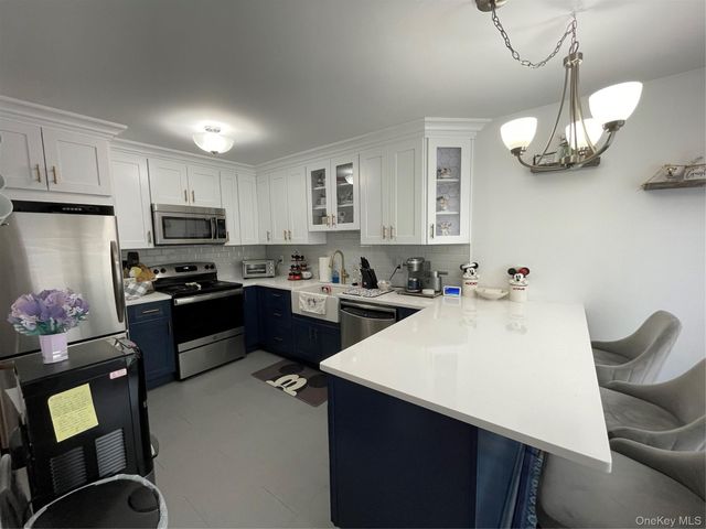 103 Woods Brooke Drive, Mahopac, NY 10541