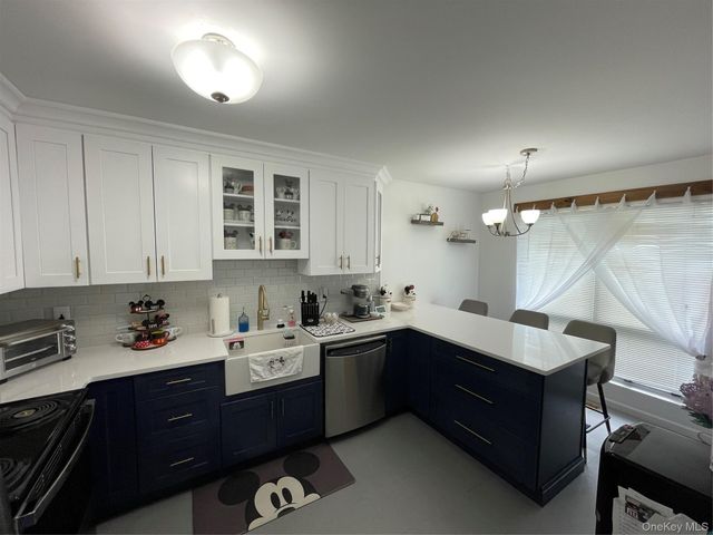 103 Woods Brooke Drive, Mahopac, NY 10541