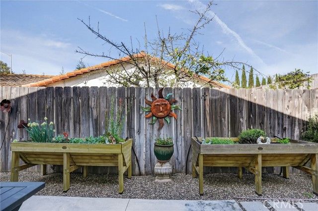 615 Palomino, Paso Robles, CA 93446