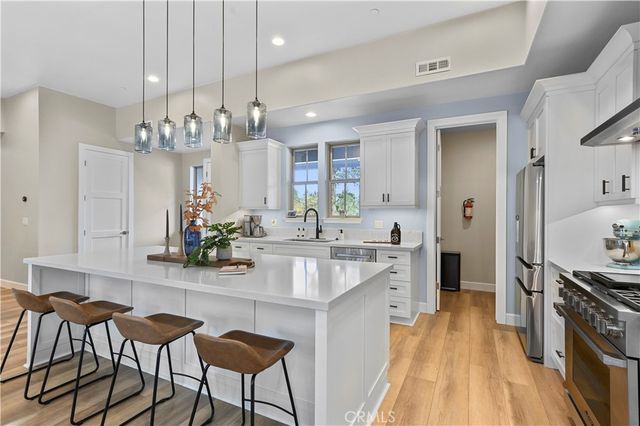 802 Pine Meadow Court, Big Bear Lake, CA 92315