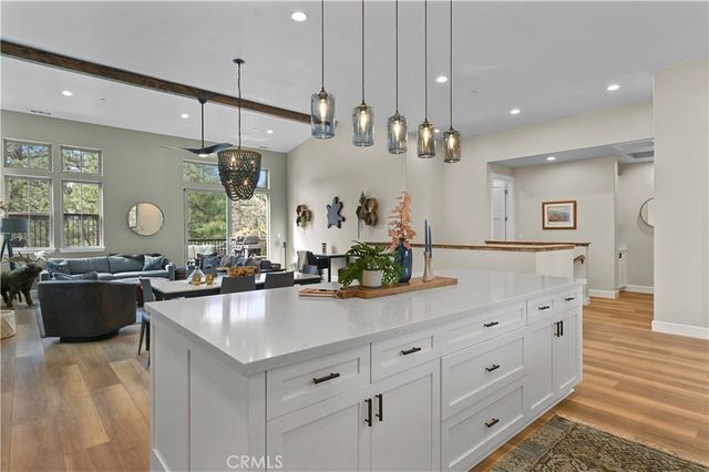 802 Pine Meadow Court, Big Bear Lake, CA 92315