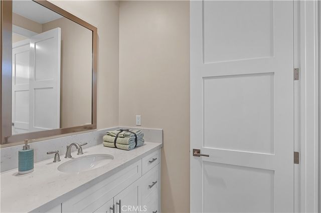 802 Pine Meadow Court, Big Bear Lake, CA 92315