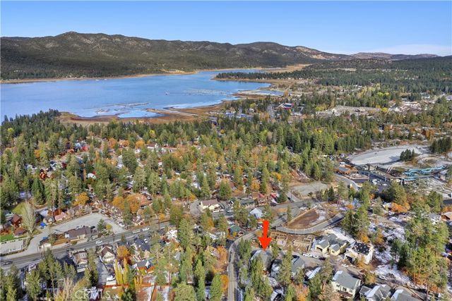 802 Pine Meadow Court, Big Bear Lake, CA 92315
