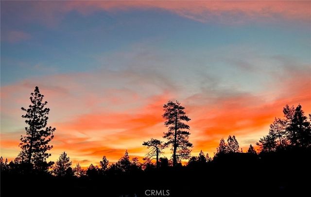 802 Pine Meadow Court, Big Bear Lake, CA 92315