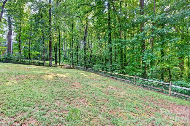 1345 Gaston Day School Road, Gastonia, NC 28056