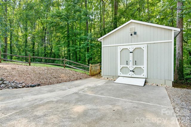 1345 Gaston Day School Road, Gastonia, NC 28056
