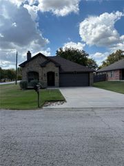 108 Field Street, Godley, TX 76044