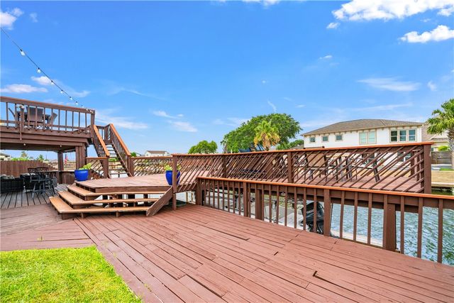 13805 Mizzen St, Corpus Christi, TX 78418