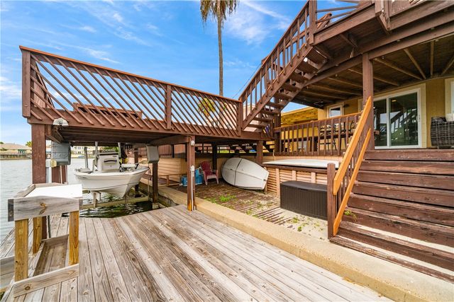 13805 Mizzen St, Corpus Christi, TX 78418