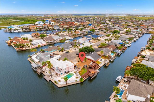 13805 Mizzen St, Corpus Christi, TX 78418