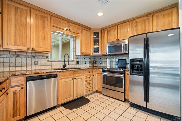 13805 Mizzen St, Corpus Christi, TX 78418