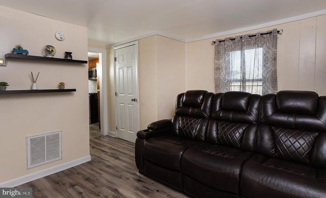 1102 RANA VILLA AVE, Camp Hill, PA 17011