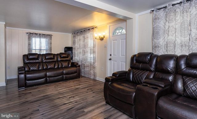 1102 RANA VILLA AVE, Camp Hill, PA 17011