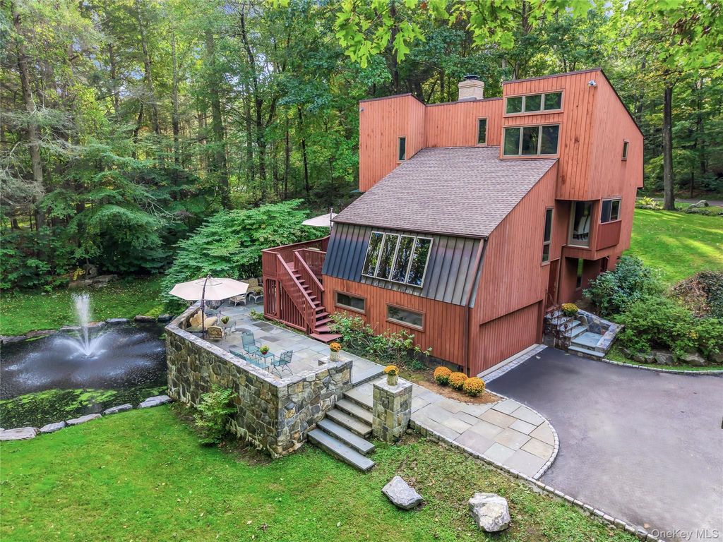 7 Cabin Ridge Road, Chappaqua, NY 10514 — exterior
