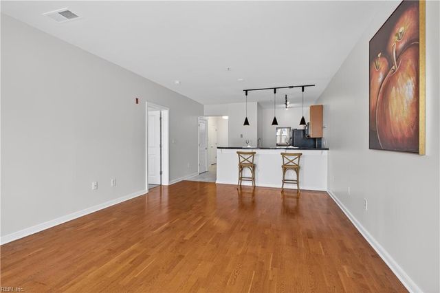 388 Boush St Unit 302, Norfolk, VA 23510