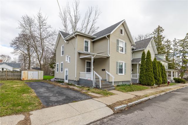 10 Worthington Avenue, Geneva City, NY 14456