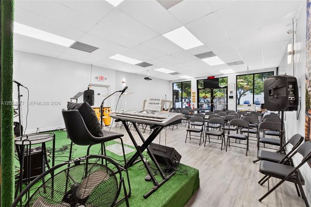 6260 Johnson Street, Hollywood, FL 33024