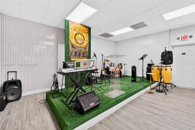 6260 Johnson Street, Hollywood, FL 33024