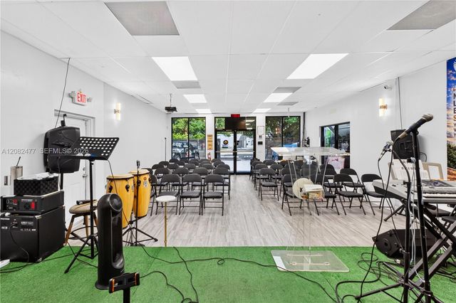 6260 Johnson Street, Hollywood, FL 33024