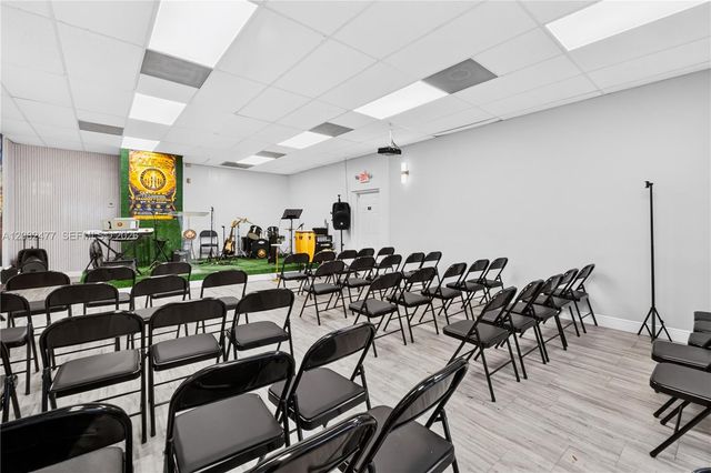 6260 Johnson Street, Hollywood, FL 33024