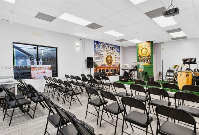 6260 Johnson Street, Hollywood, FL 33024