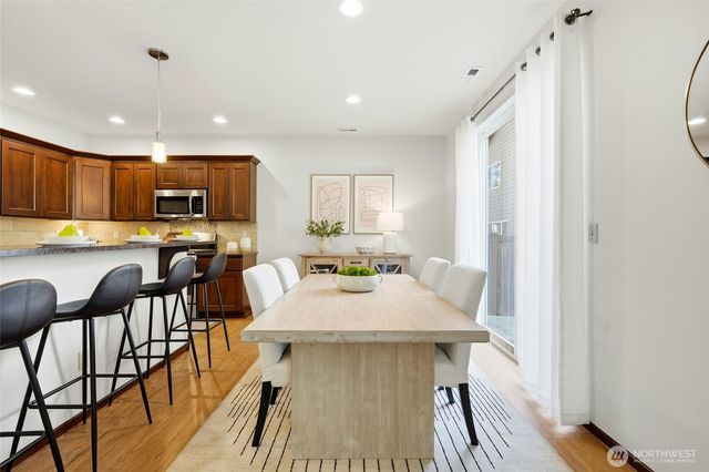 20912 2nd Avenue W, Lynnwood, WA 98036