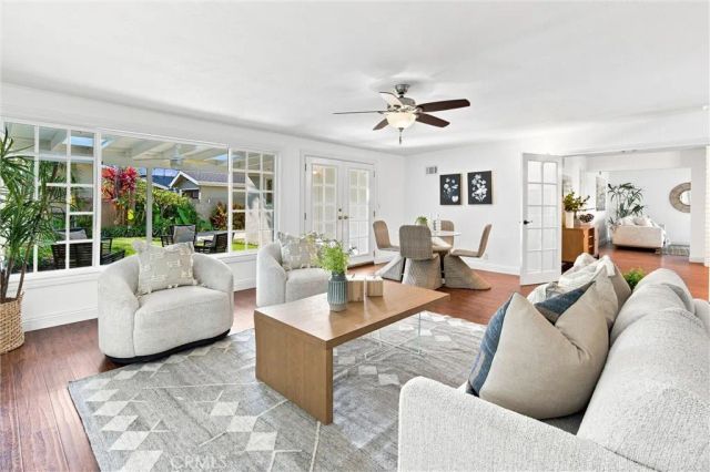 3281 Michigan Avenue, Costa Mesa, CA 92626
