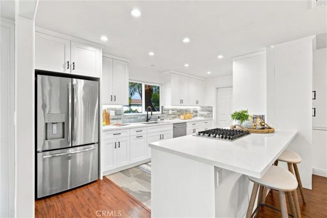 3281 Michigan Avenue, Costa Mesa, CA 92626