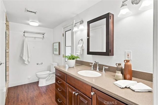 3281 Michigan Avenue, Costa Mesa, CA 92626