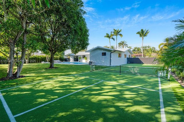 9600 SW 147th St, Miami, FL 33176
