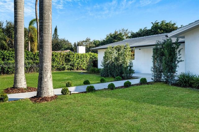 9600 SW 147th St, Miami, FL 33176