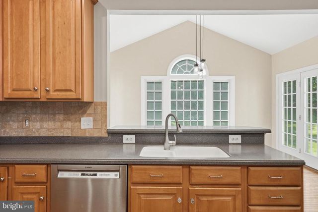 3444 STRATFORD DR, Jeffersonton, VA 22724
