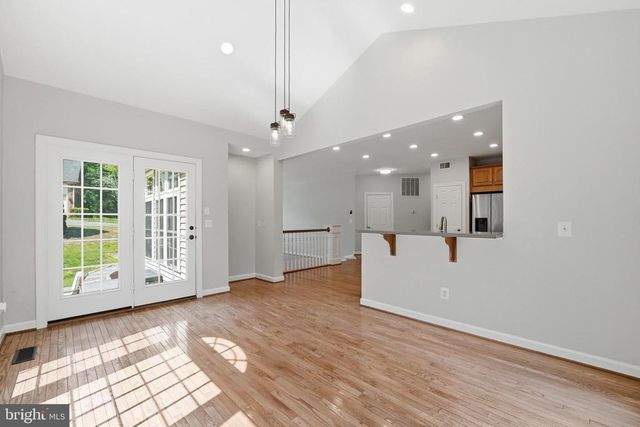 3444 STRATFORD DR, Jeffersonton, VA 22724