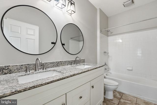 3444 STRATFORD DR, Jeffersonton, VA 22724