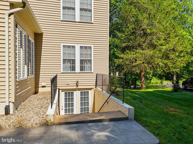 3444 STRATFORD DR, Jeffersonton, VA 22724