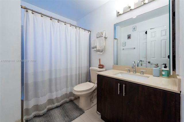 921 Bayberry Point Dr 0, Plantation, FL 33324