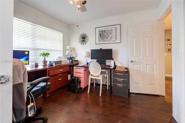 921 Bayberry Point Dr 0, Plantation, FL 33324