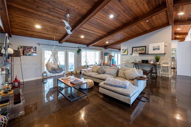 921 Bayberry Point Dr 0, Plantation, FL 33324