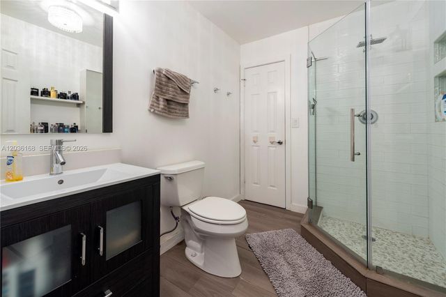921 Bayberry Point Dr 0, Plantation, FL 33324