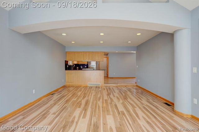 9035 Houghton Street, Livonia, MI 48150