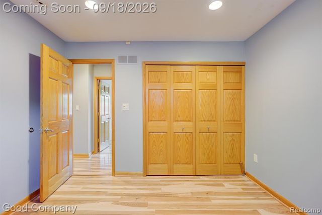 9035 Houghton Street, Livonia, MI 48150