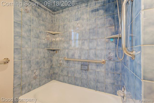 9035 Houghton Street, Livonia, MI 48150