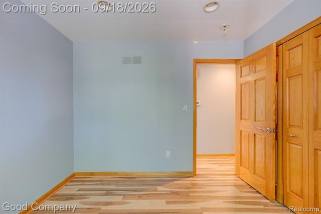 9035 Houghton Street, Livonia, MI 48150