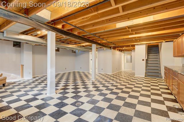 9035 Houghton Street, Livonia, MI 48150