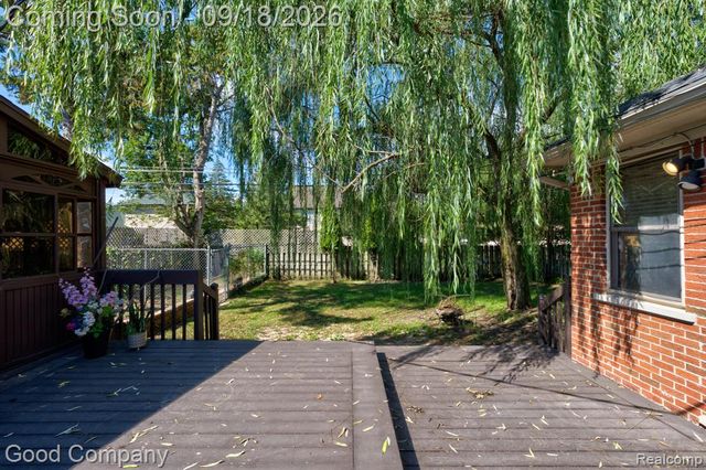 9035 Houghton Street, Livonia, MI 48150
