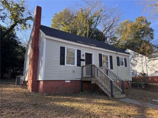 276 N Windsor Drive, Fayetteville, NC 28301