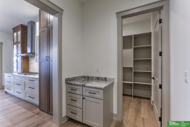 20970 Polk Street, Omaha, NE 68022