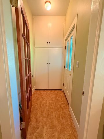 209 Bacon St 1, Natick, MA 01760