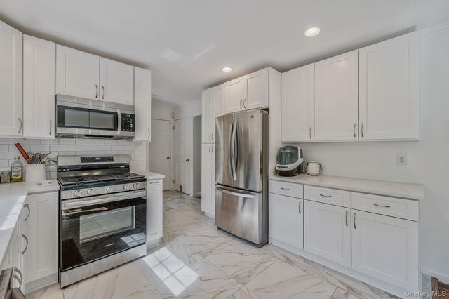 259 Spring Road, Huntington, NY 11743